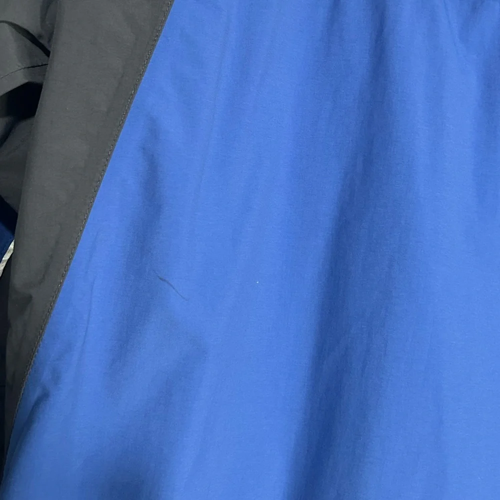 The‎ North Face Blue Hyvent Nylon Jacket Boys XL